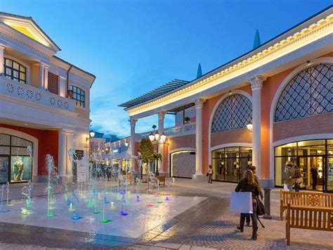 castel romano outlet brands